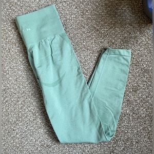NVGTN Sage Green Contour Seamless Leggings